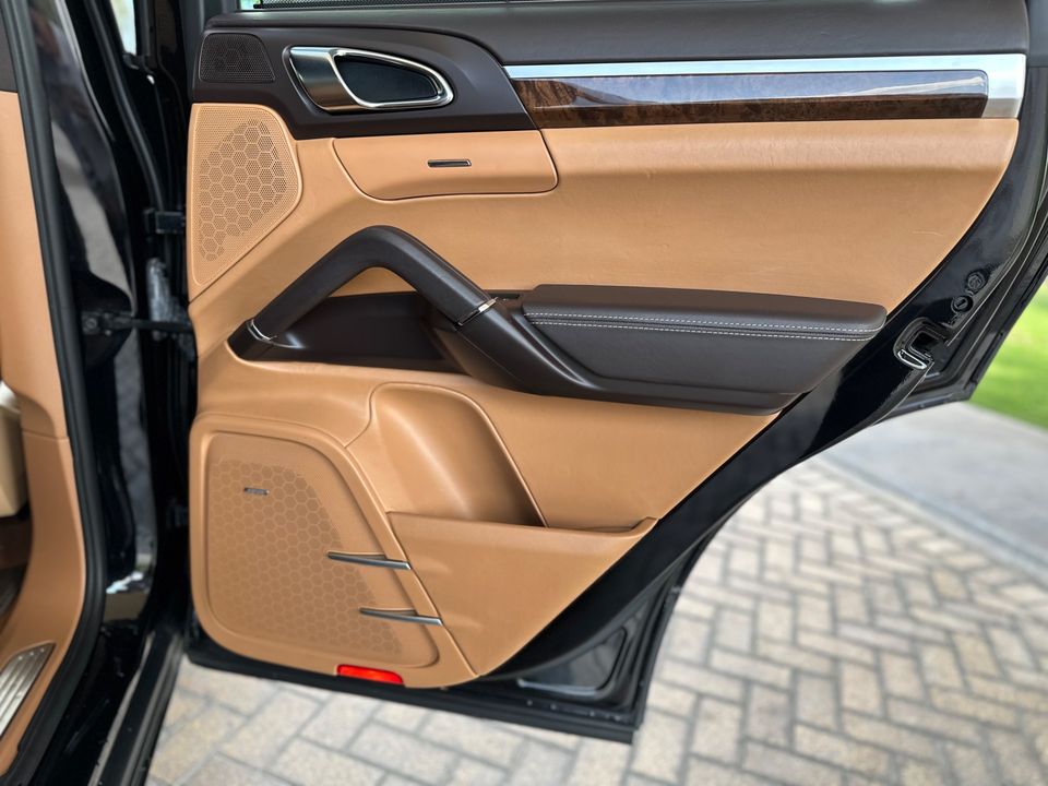 2011 Porsche Cayenne