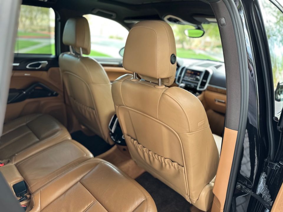 2011 Porsche Cayenne