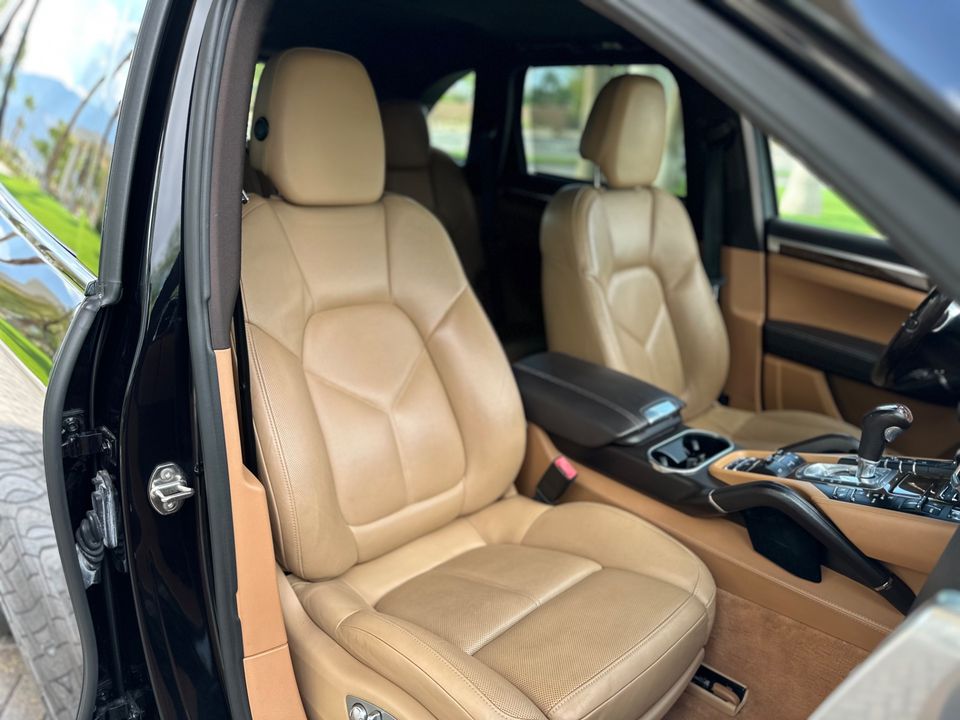 2011 Porsche Cayenne