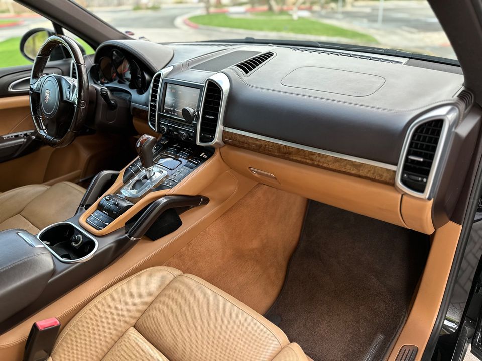 2011 Porsche Cayenne