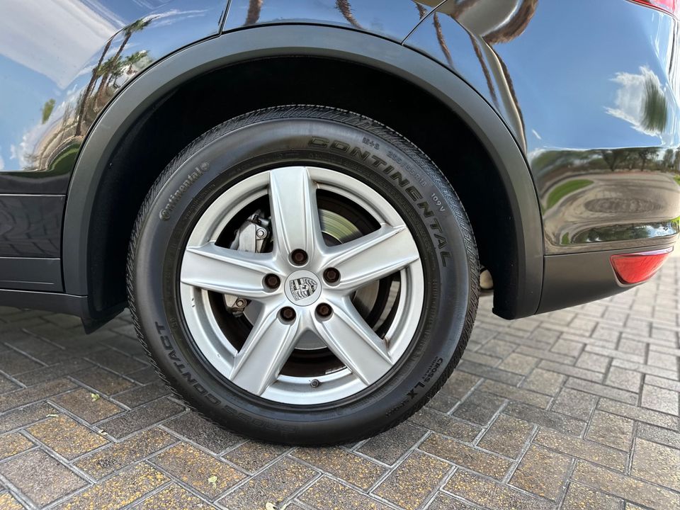 2011 Porsche Cayenne