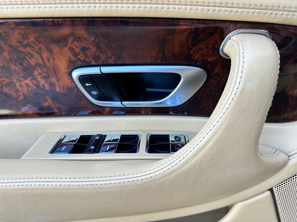 2005 Bentley Continental