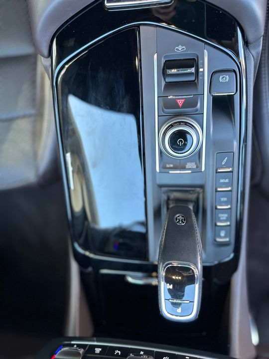 2021 Maserati Levante
