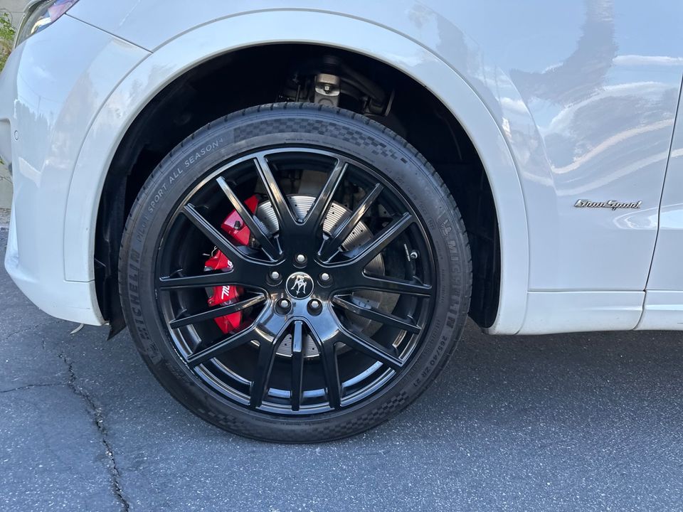 2021 Maserati Levante