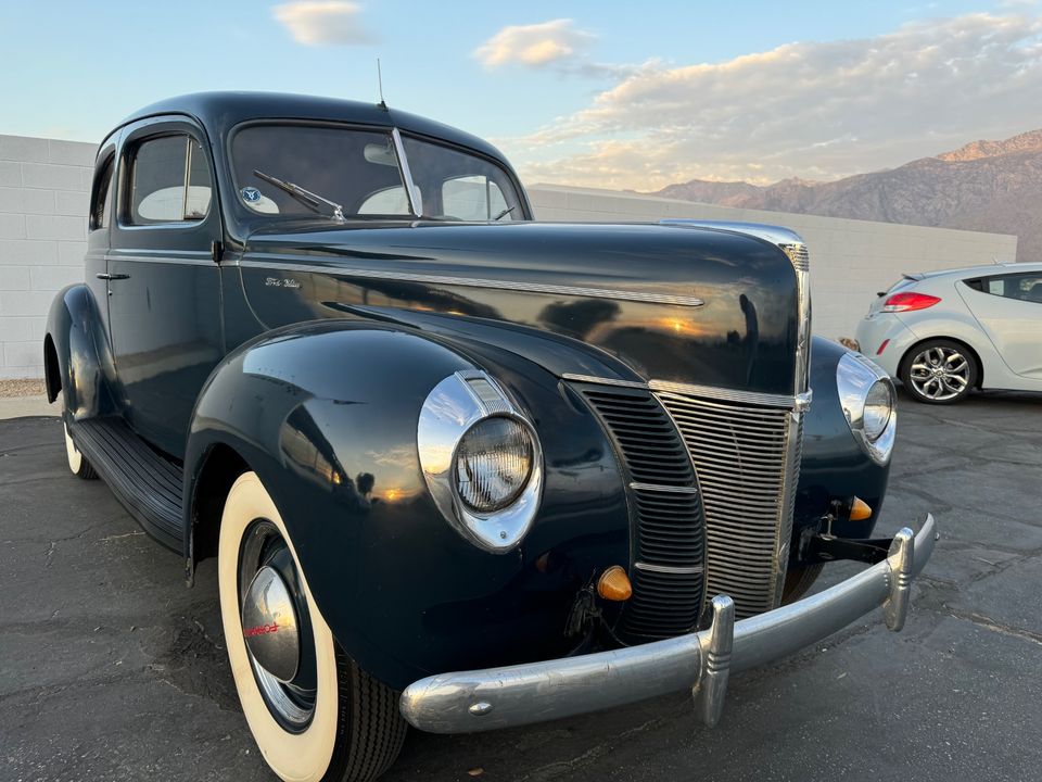 1940 Ford Deluxe