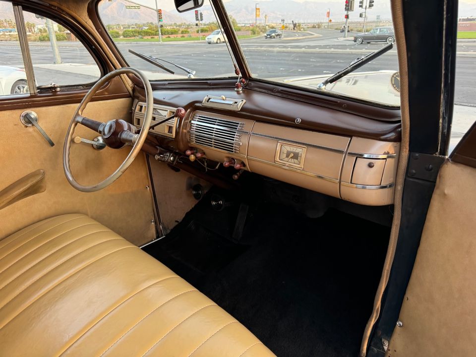 1940 Ford Deluxe