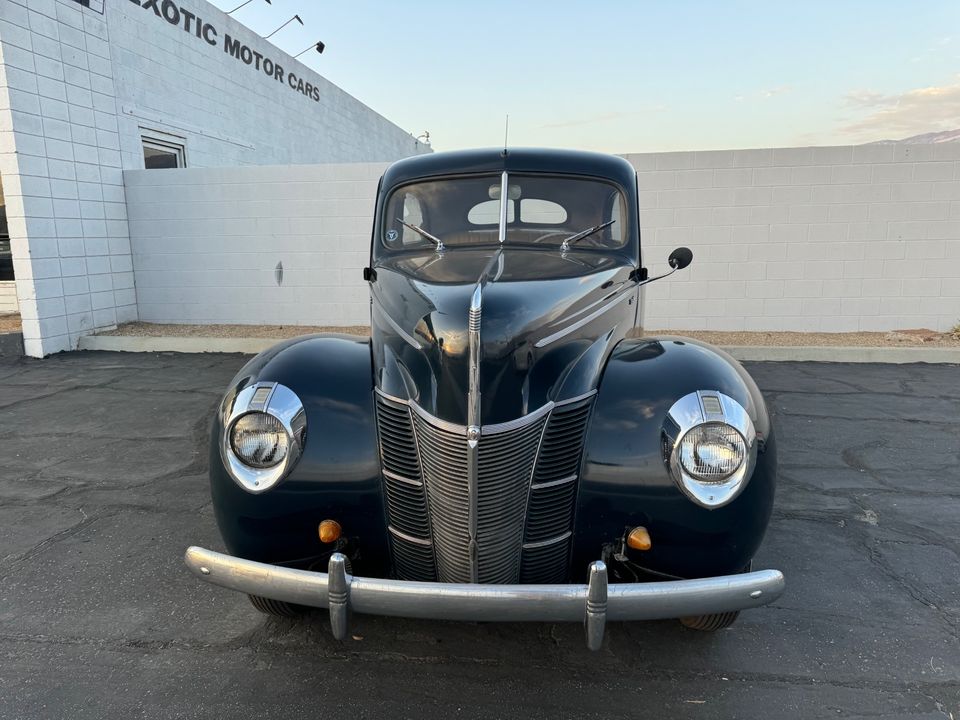1940 Ford Deluxe