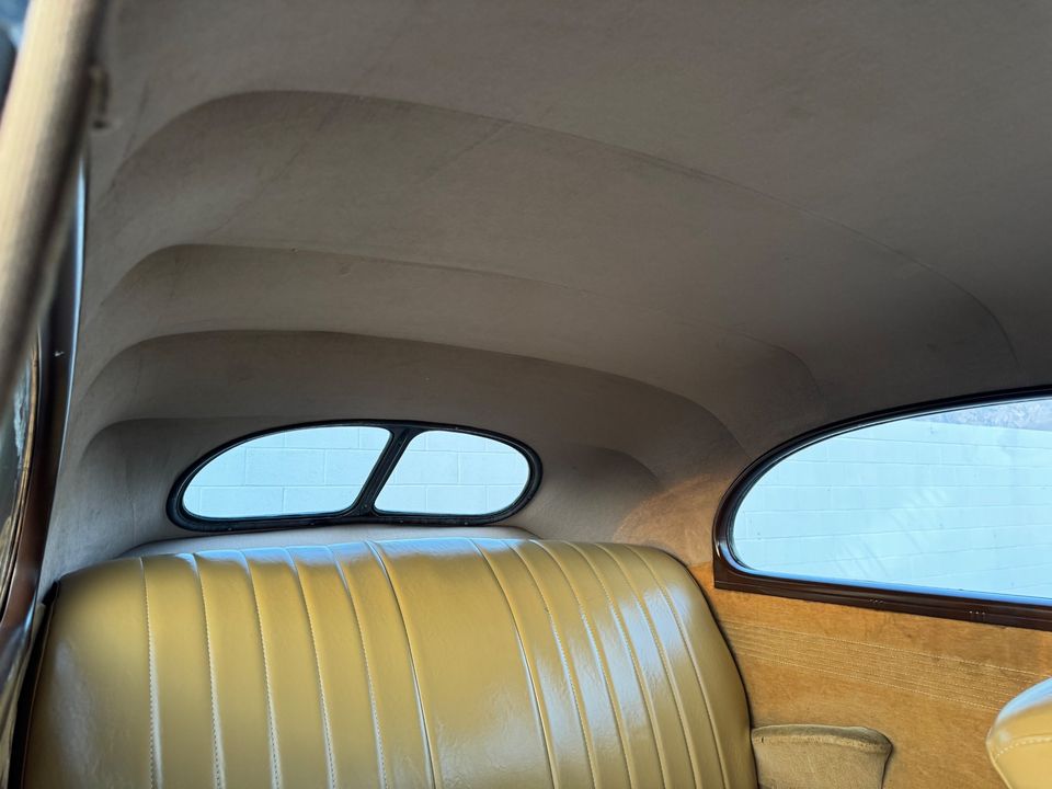1940 Ford Deluxe