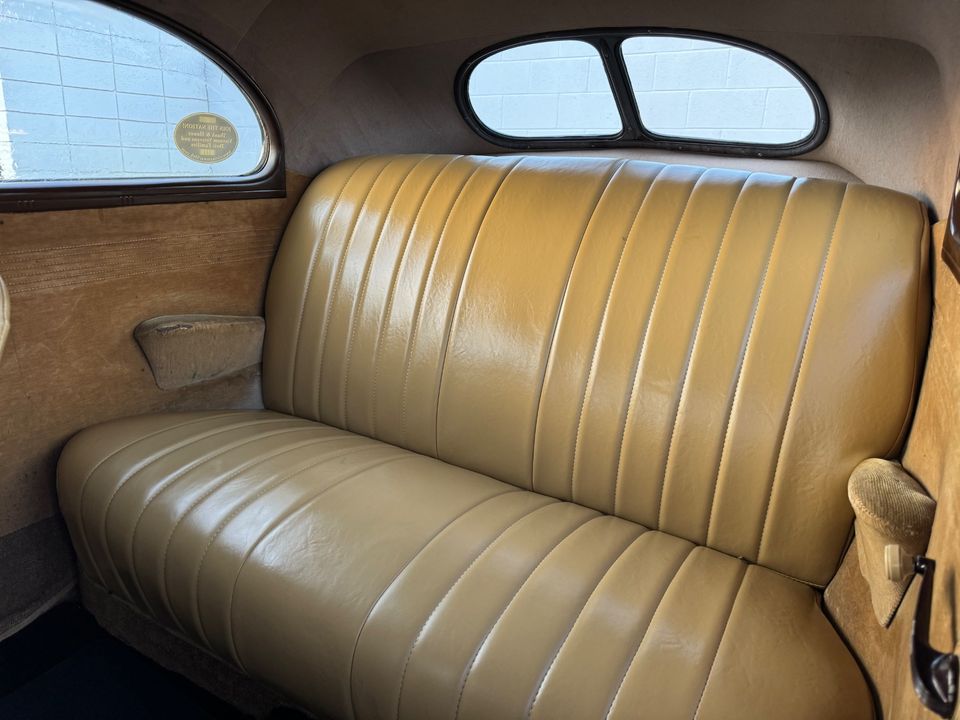 1940 Ford Deluxe