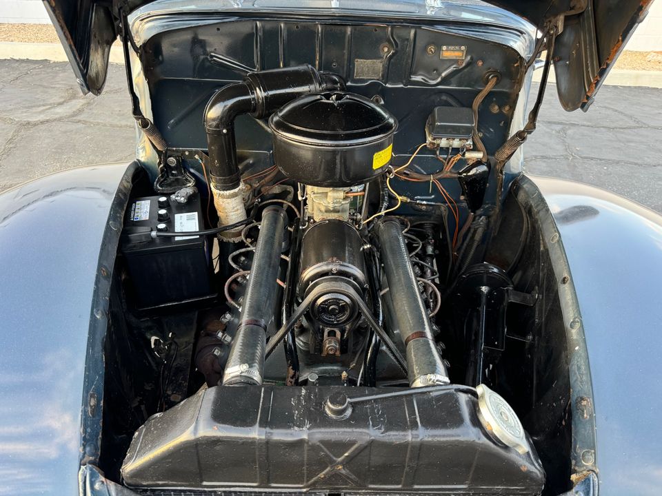 1940 Ford Deluxe