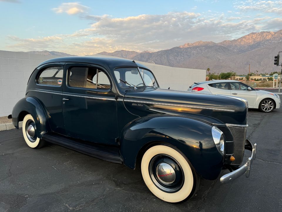 1940 Ford Deluxe