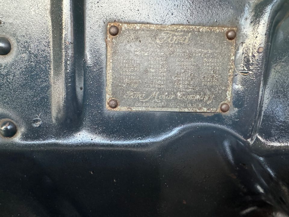 1940 Ford Deluxe