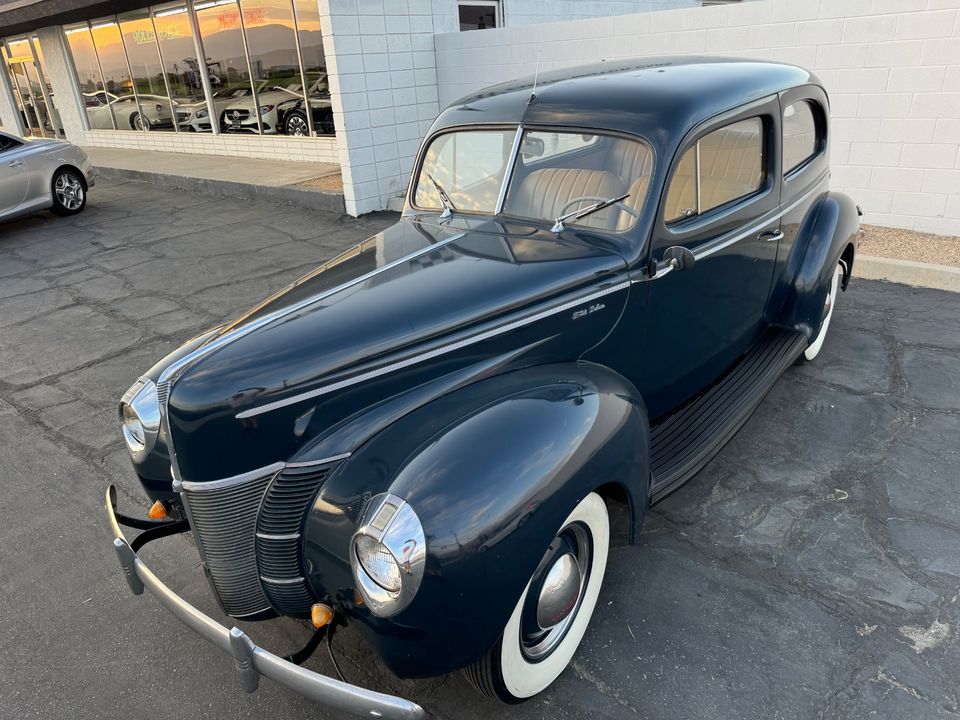1940 Ford Deluxe