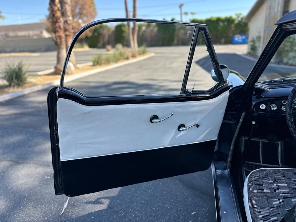 1960 Nash Metropolitan