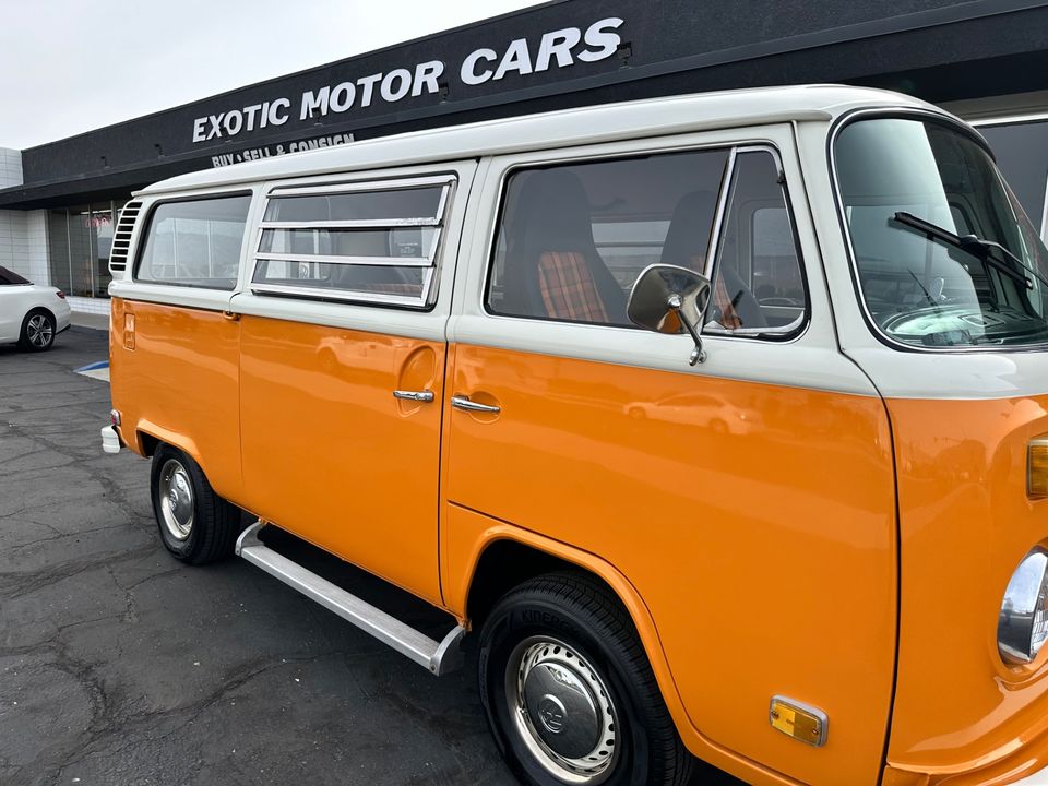 1973 Volkswagen Bus