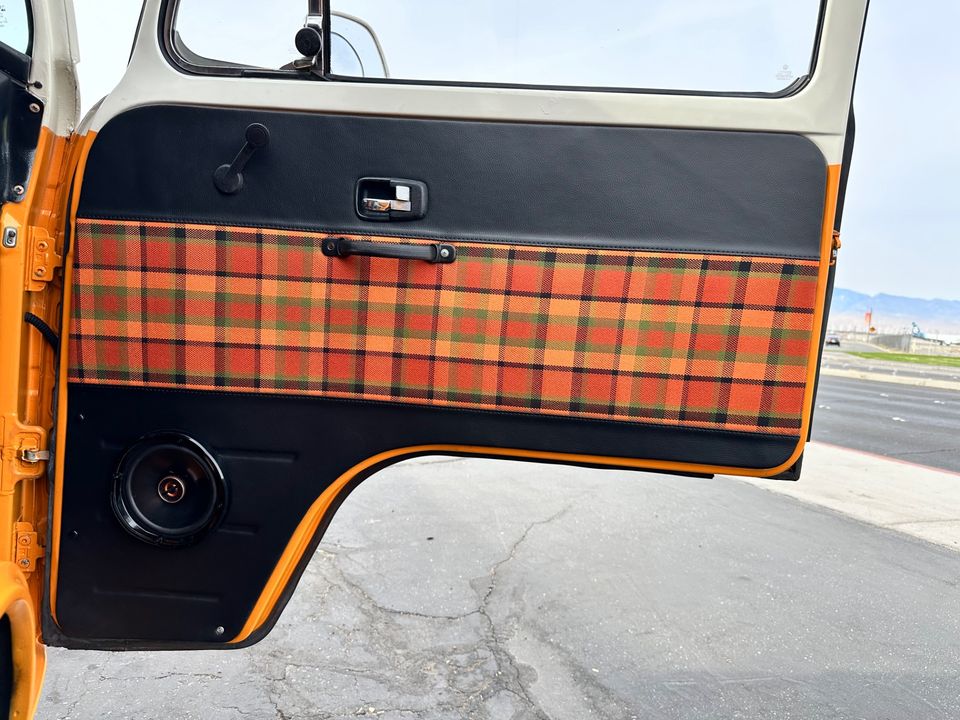1973 Volkswagen Bus