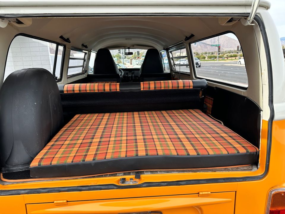 1973 Volkswagen Bus