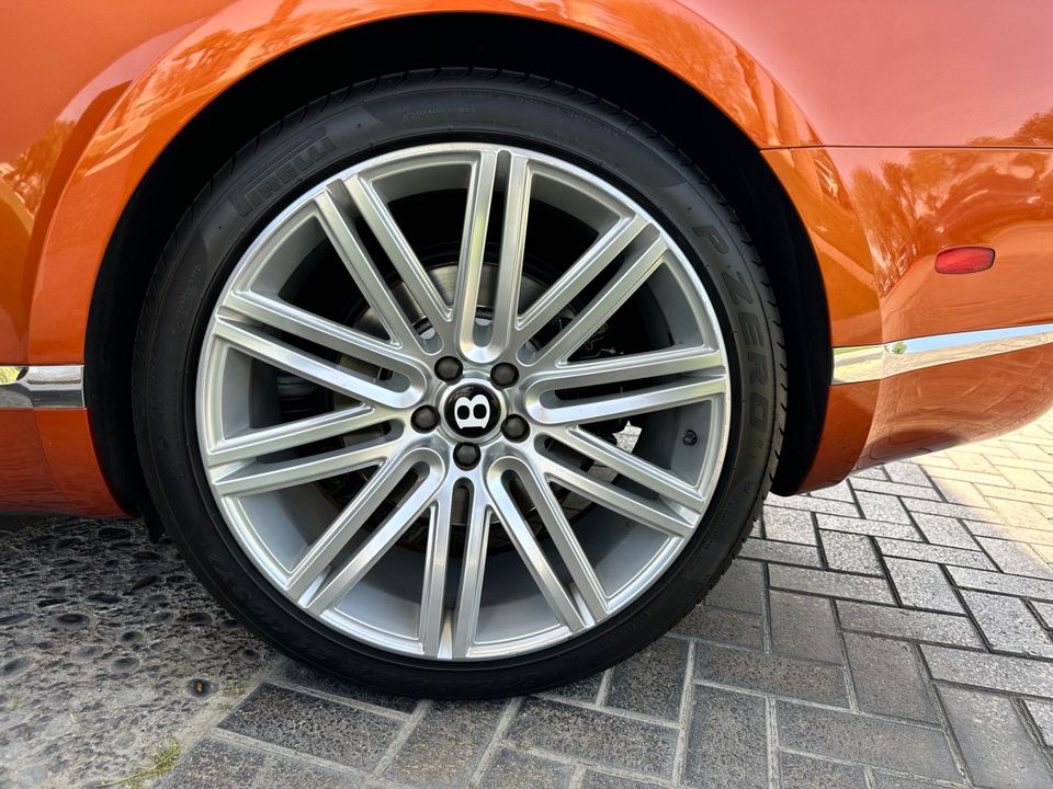 2014 Bentley Continental