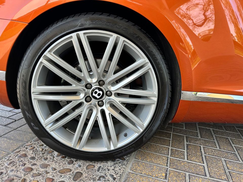 2014 Bentley Continental