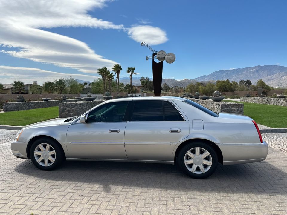 2006 Cadillac DTS