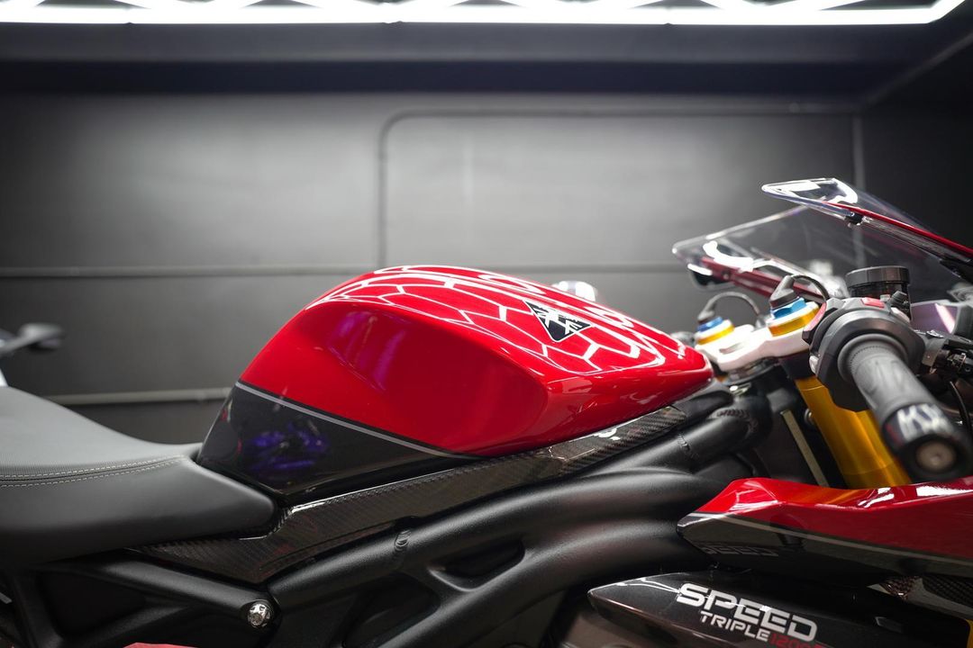 2022 Triumph Speed Triple 1200 RR