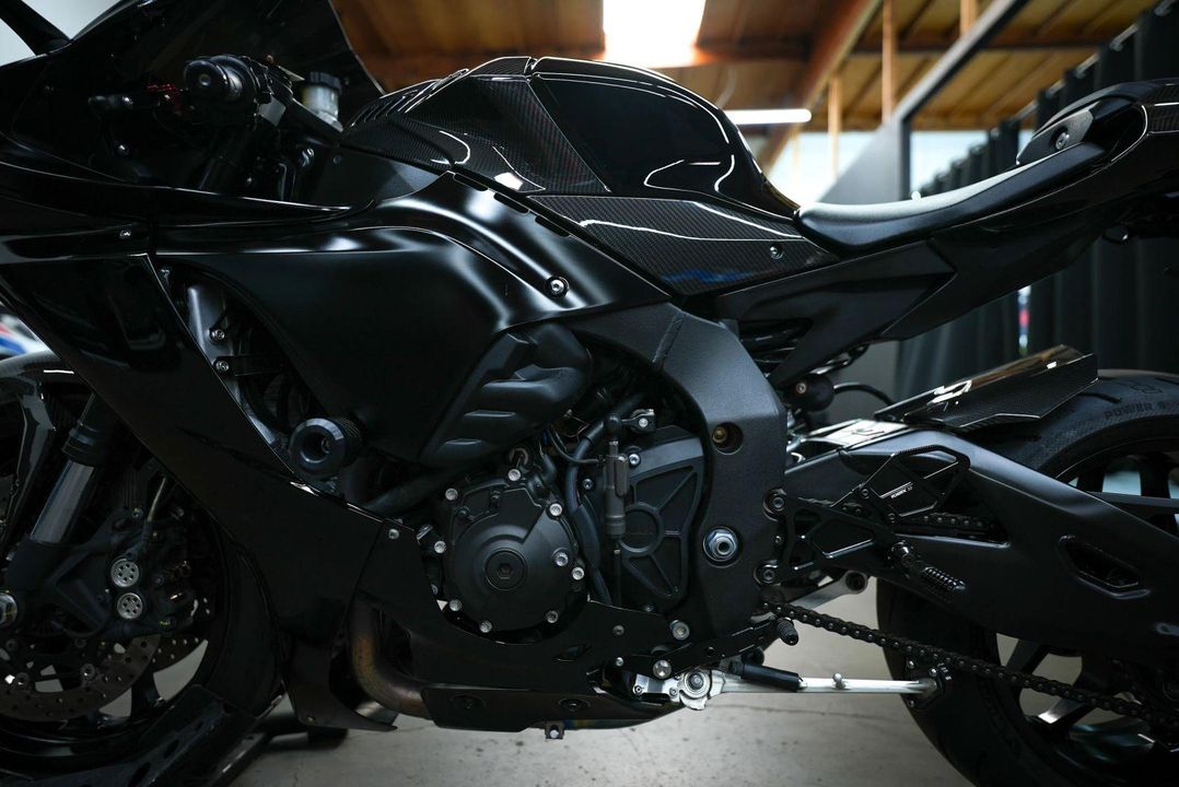 2022 Yamaha YZF-R1