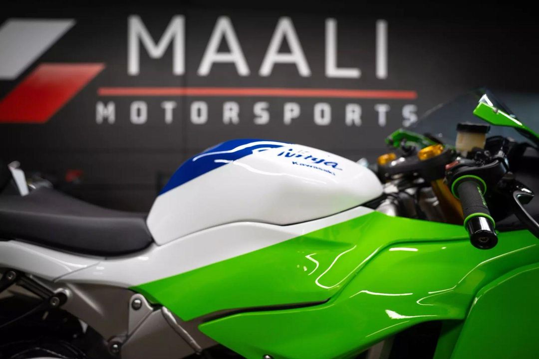 2024 Kawasaki Ninja ZX-6R 40th Anniv Ed ABS