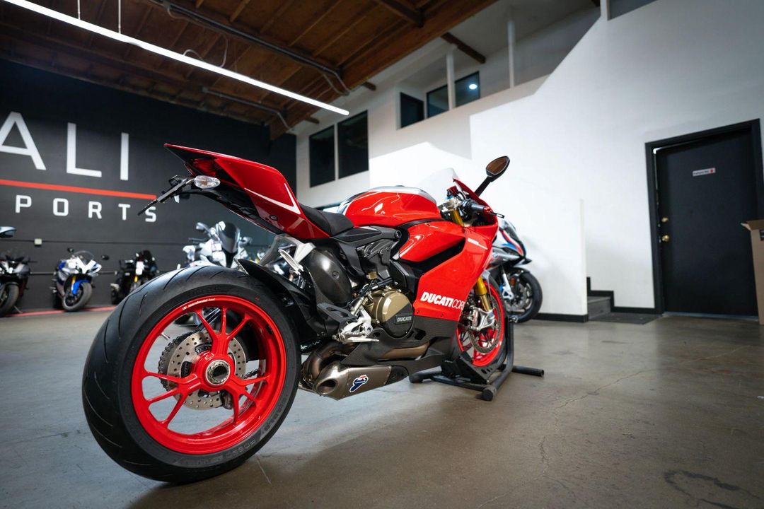 2014 Ducati 1199 Panigale R