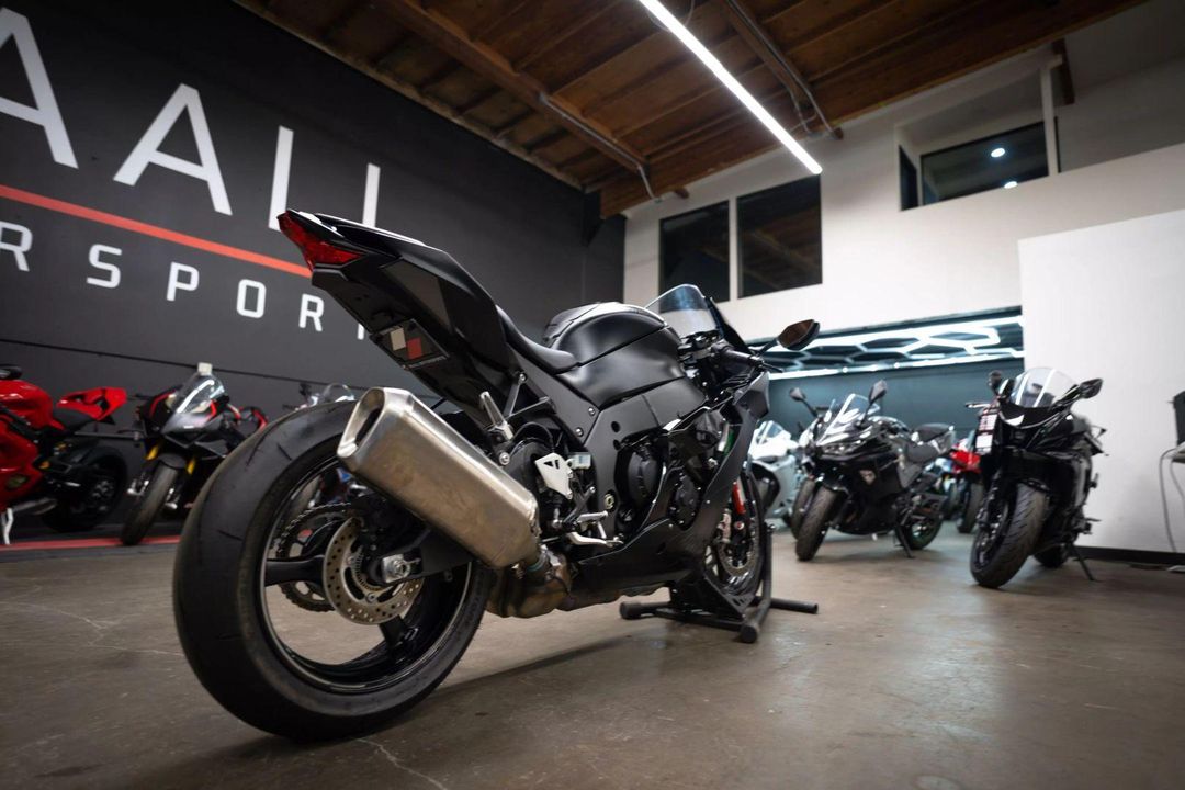 2025 Kawasaki ZX-10R