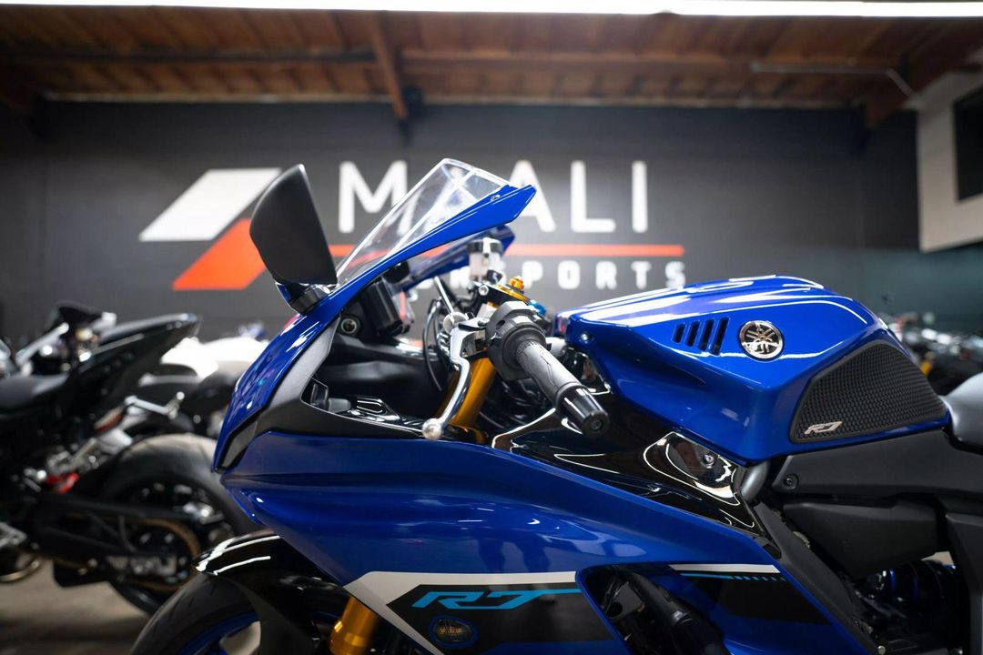 2025 Yamaha YZF-R7