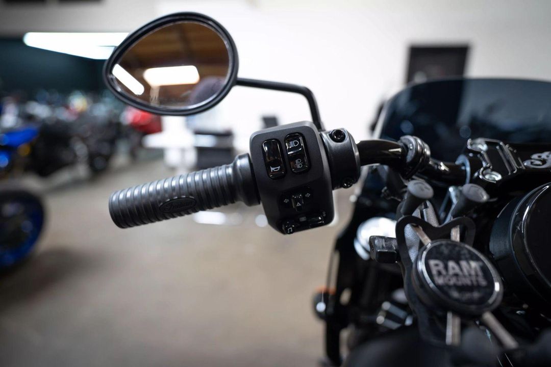 2023 Indian Motorcycle Sport Chief