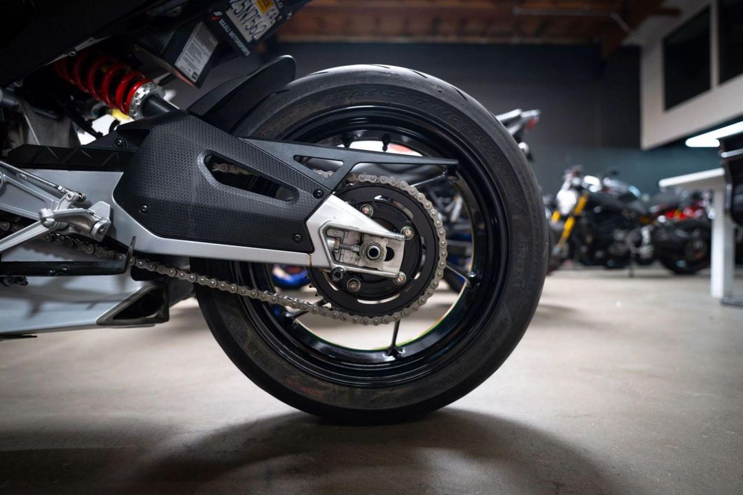 2021 Aprilia RS 660