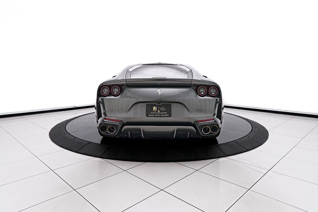 2020 Ferrari 812 Superfast