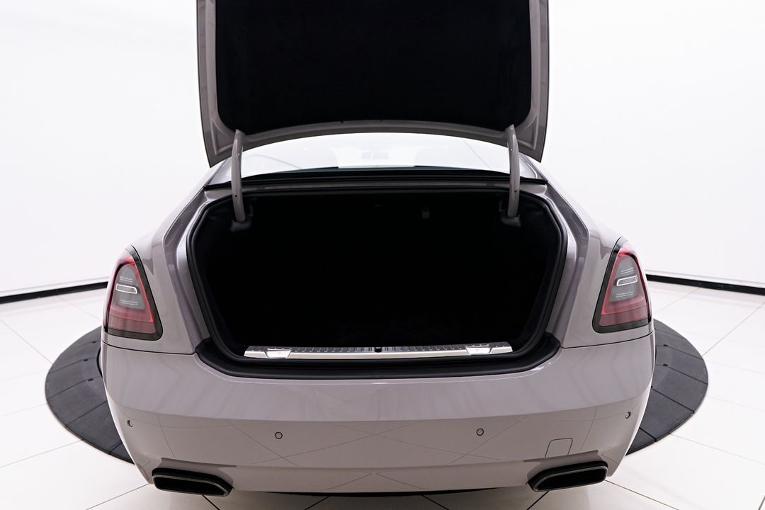 2024 Rolls-Royce Ghost