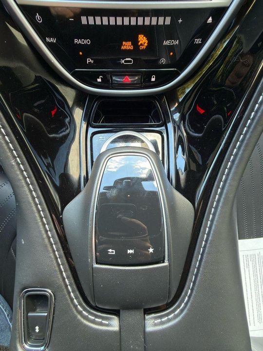 2020 Aston Martin DB11