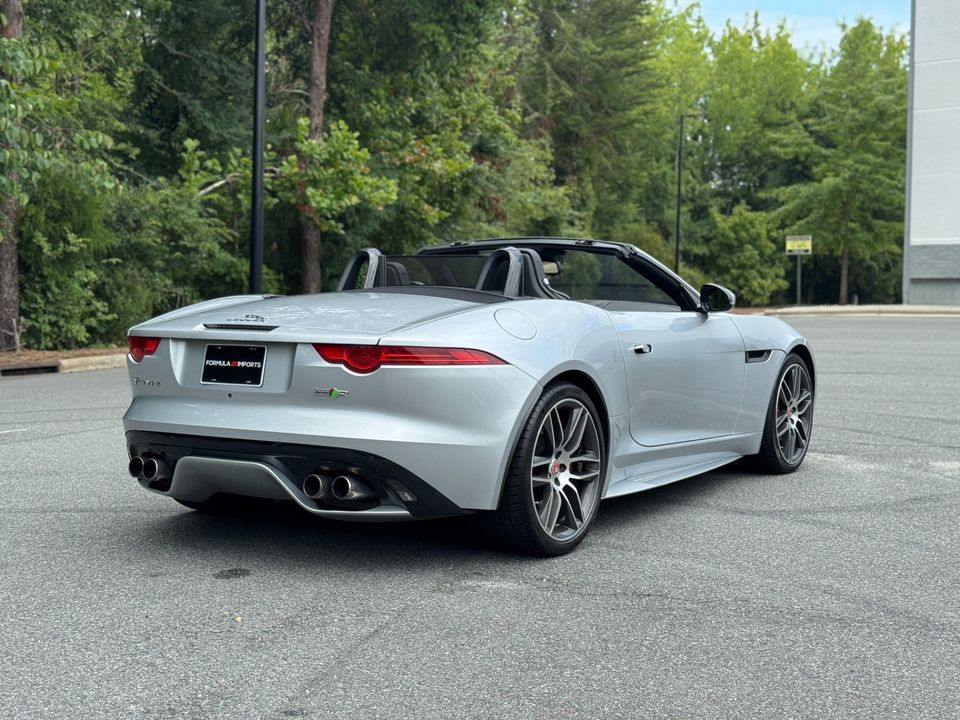 2017 Jaguar F-TYPE R