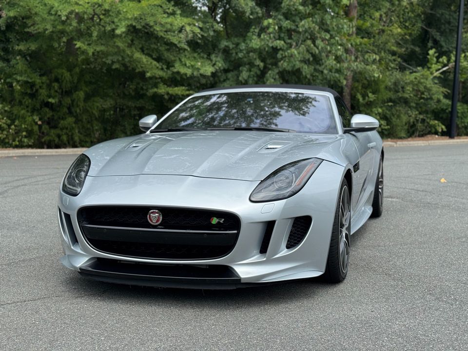 2017 Jaguar F-TYPE R