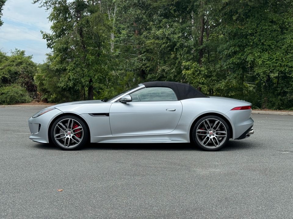 2017 Jaguar F-TYPE R