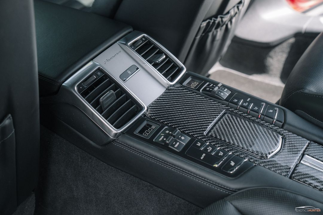 2015 Porsche Panamera