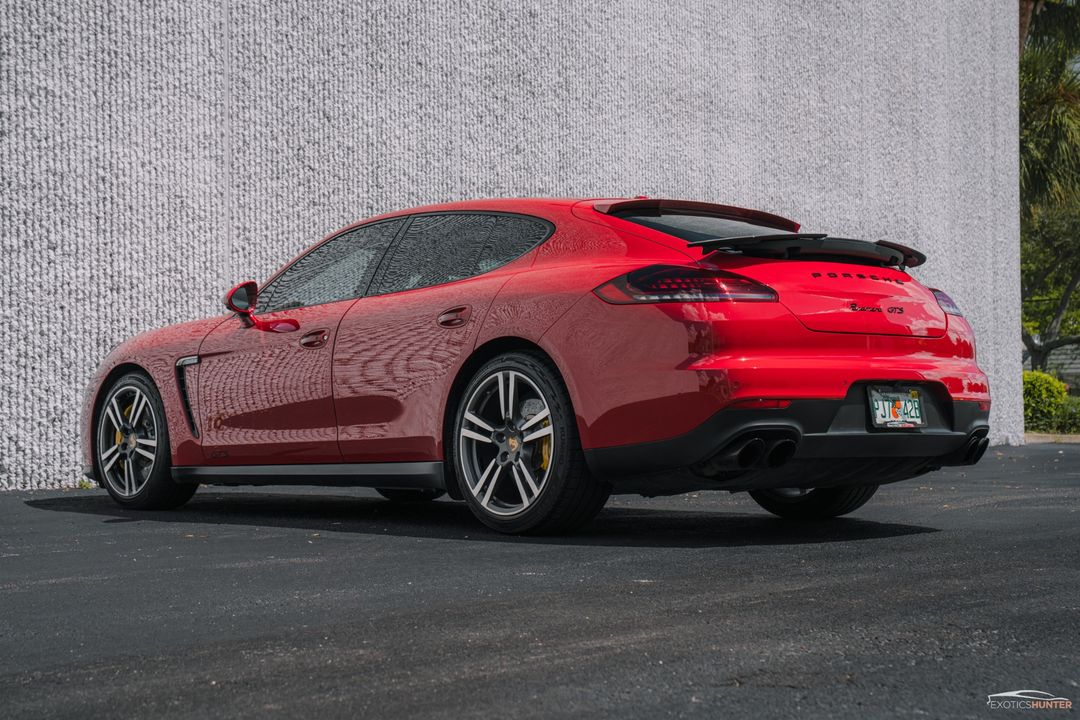 2015 Porsche Panamera