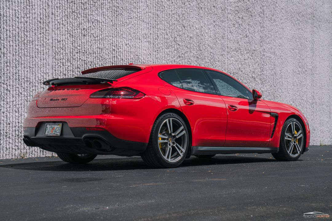 2015 Porsche Panamera