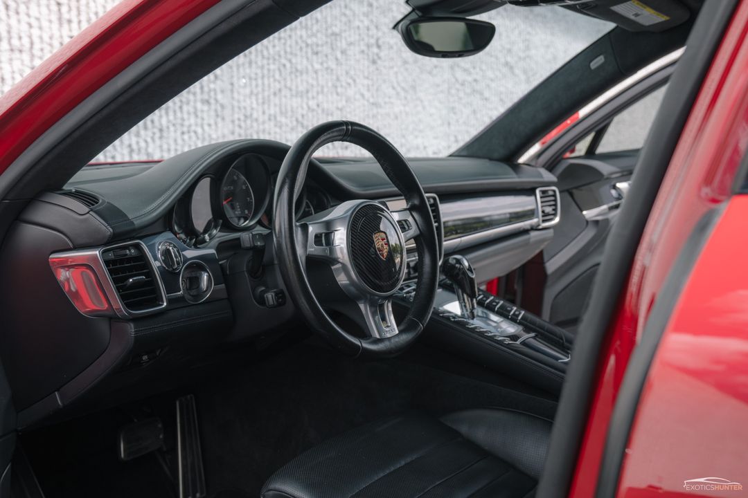 2015 Porsche Panamera