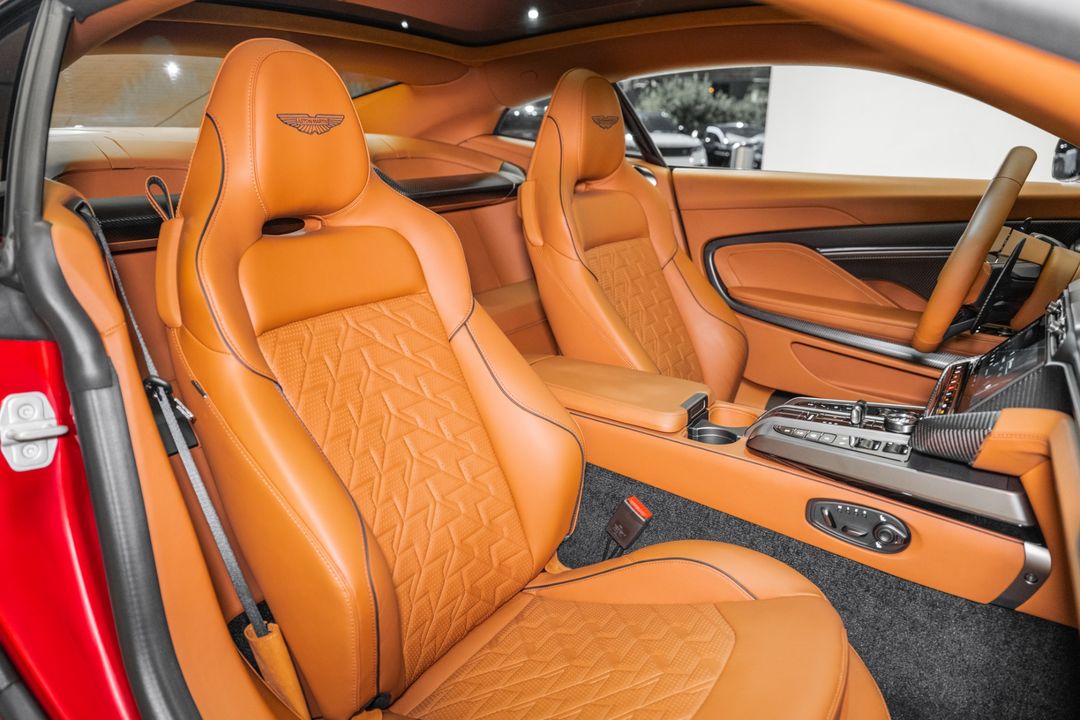 2025 Aston Martin Vanquish