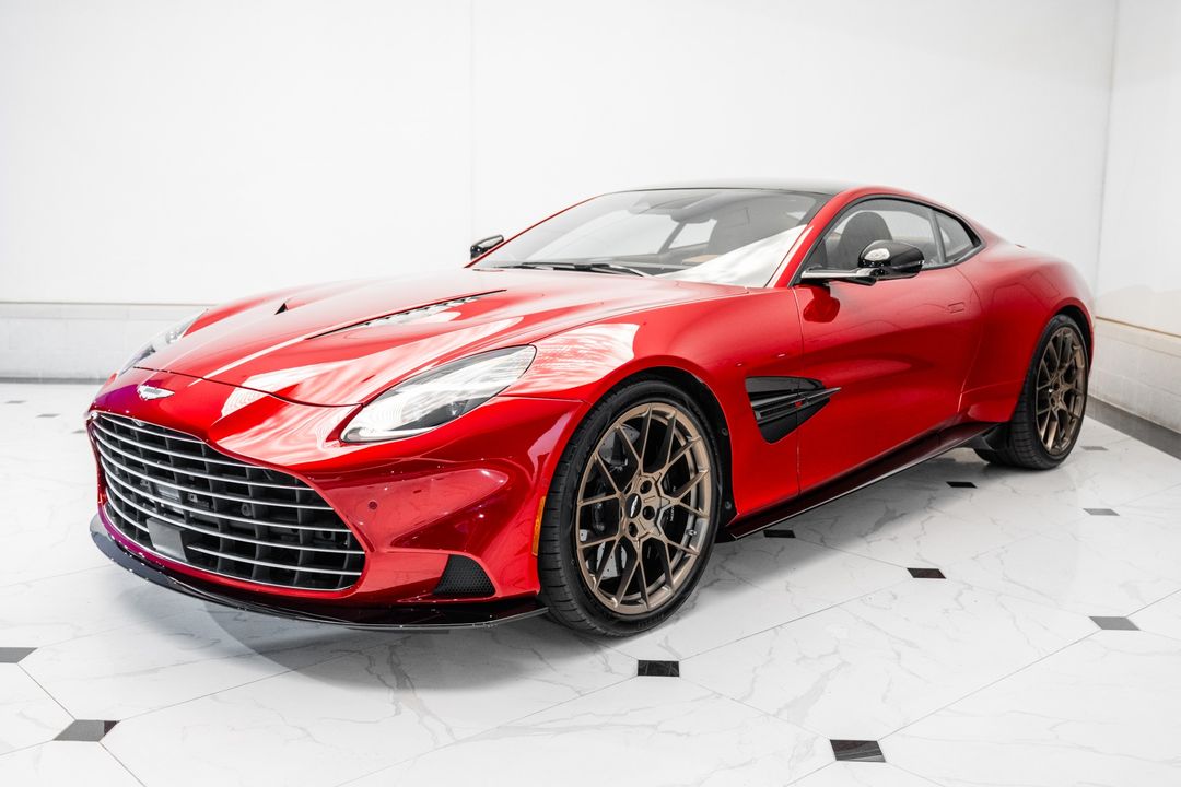 2025 Aston Martin Vanquish