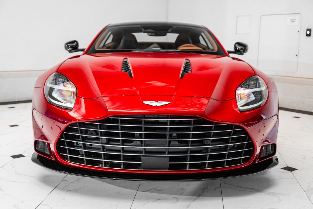 2025 Aston Martin Vanquish
