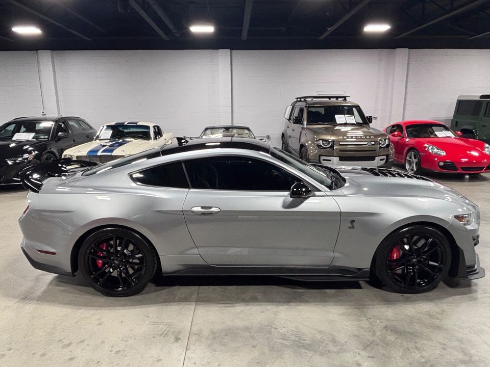 2022 FORD MUSTANG