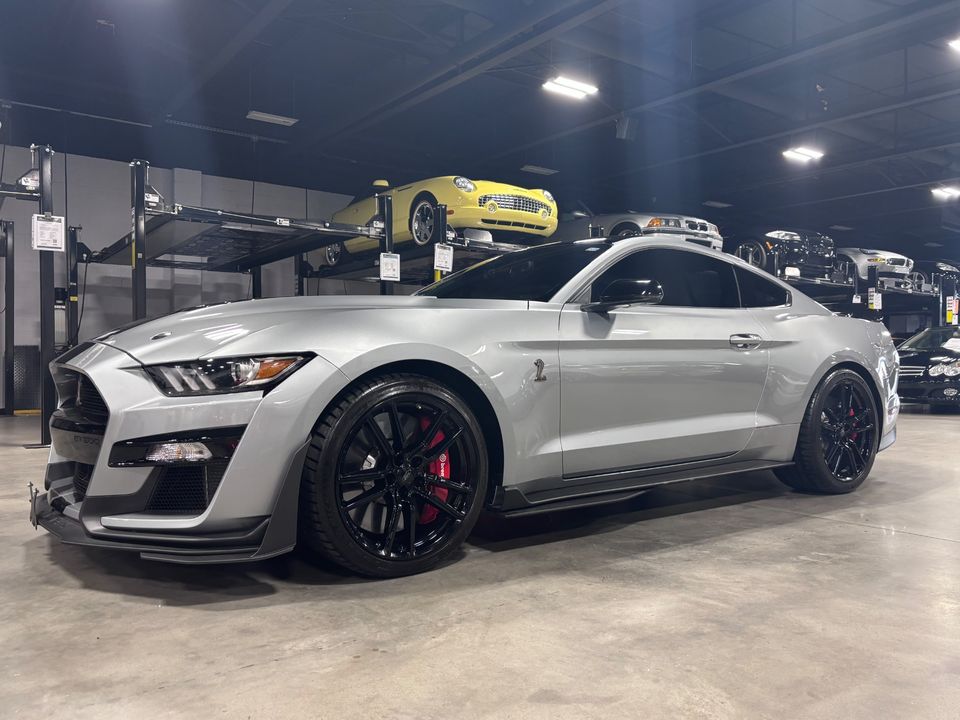 2022 FORD MUSTANG