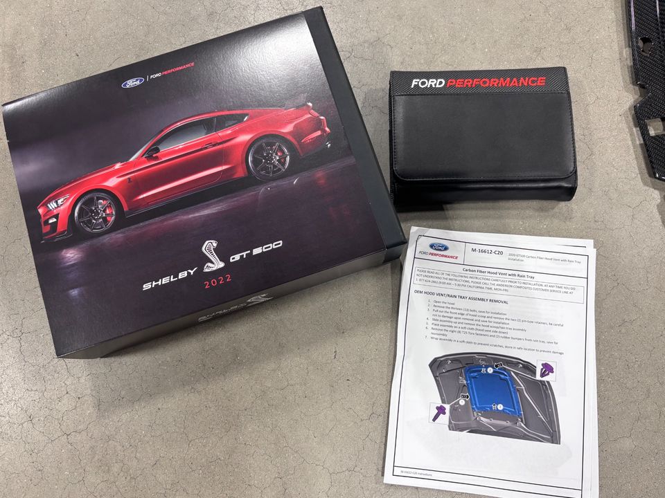 2022 FORD MUSTANG