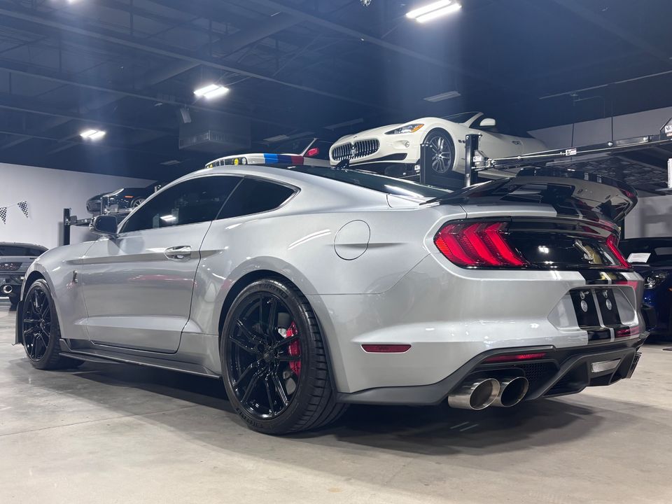 2022 FORD MUSTANG