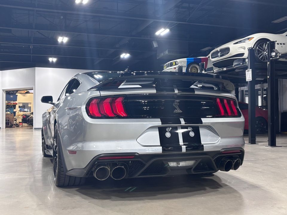 2022 FORD MUSTANG